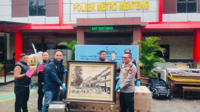 Polsek Menteng - Holopis