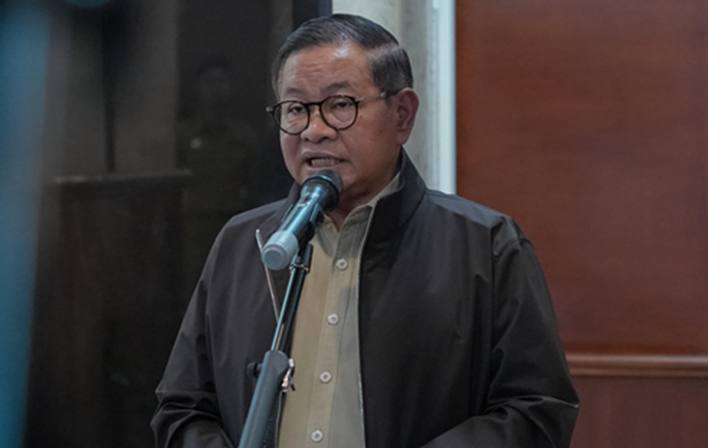 Pramono Anung Gubernur DKI - Holopis