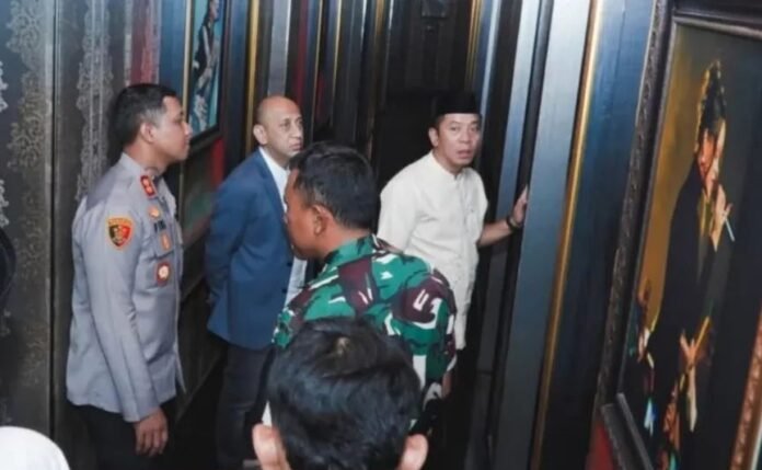 Sidak Tempat Hiburan Malam di Karawang - Holopis