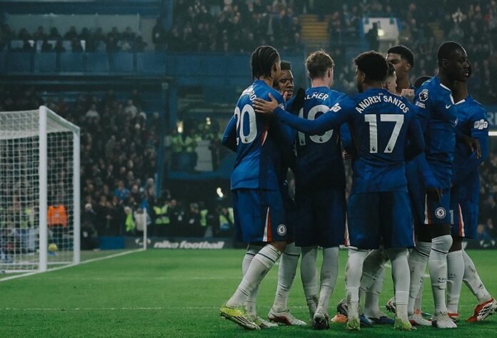Skuad Chelsea saat ditahan imbang Leeds United di Liga Inggris - Holopis