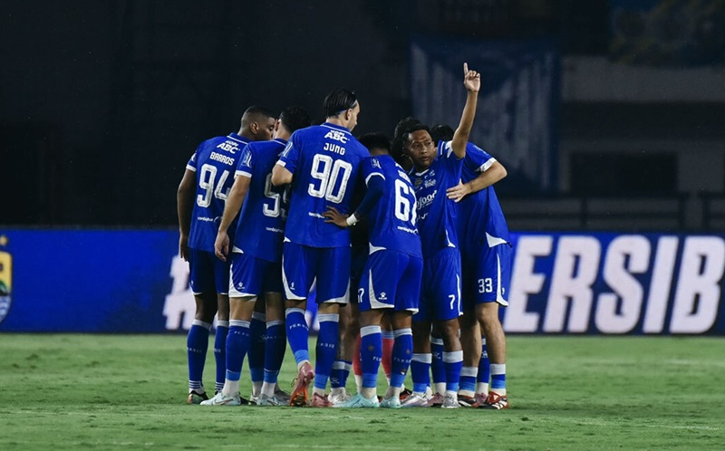 Skuad Persib Bandung di pertandingan Super League - Holopis