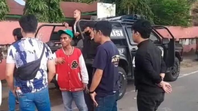 Tawuran di Makassar - Holopis Tawuran di Makassar - Holopis