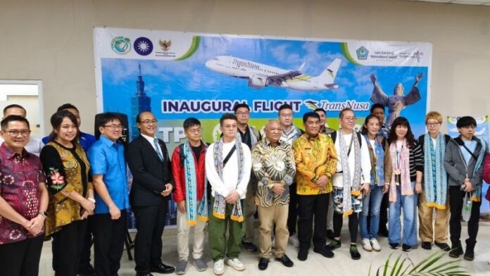 Transnusa Manado Taipe - Holopis