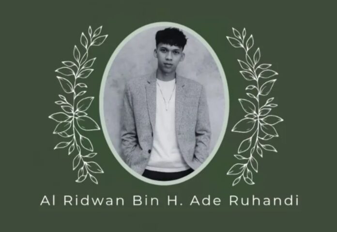 Al Ridwan Putra Ade Ruhandi - Holopis