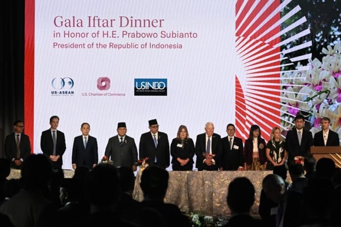 Presiden Prabowo Subianto Di Sesi Roundtable Business Summit Yang Diselenggarakan Oleh Us Asean Business Council Us Abc Holopis