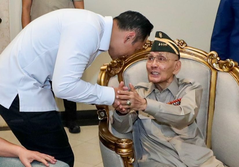 AHY Dan Try Sutrisno Holopis