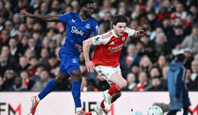 Arsenal Vs Everton Di Lanjutan Liga Inggris Holopis