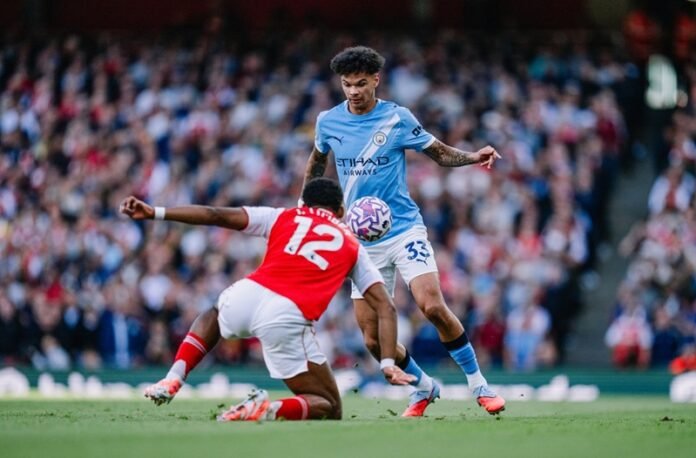 Arsenal Vs Manchester City Saat Pertandingan Liga Inggris Holopis