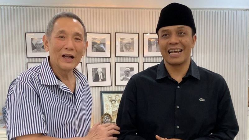 Babah Alun Dan Gus Kautsar Holopis