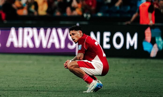 Dean James Saat Membela Timnas Indonesia Holopis