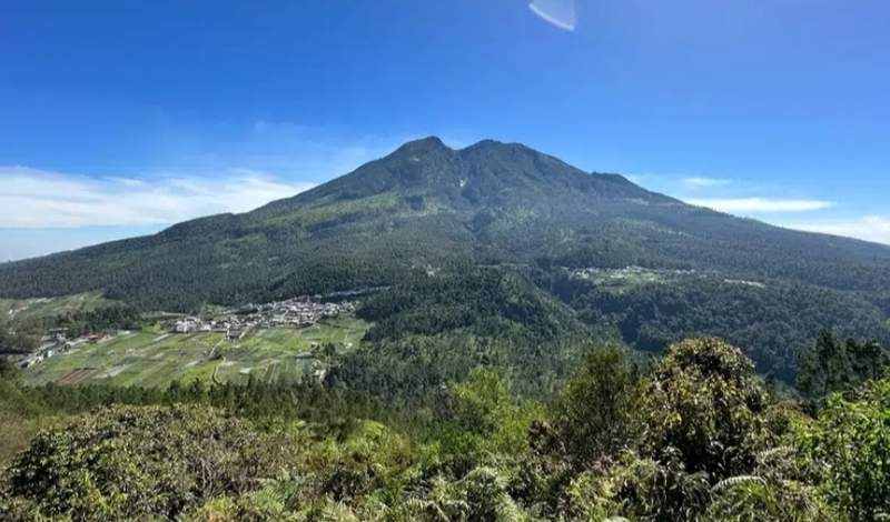 Gunung Lawu