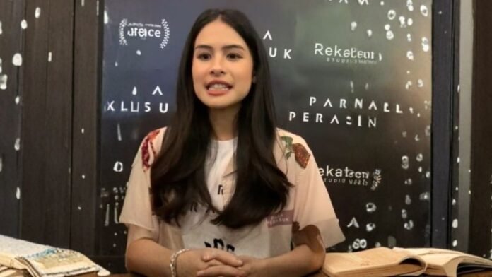 Maudy Ayunda Holopis