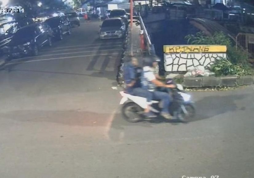 Penyiraman Air Keras Aktivis Kontras Holopis
