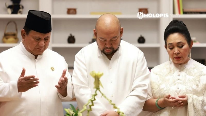 Prabowo dan Titiek Kompak Rayakan Ultah Didit, Penuh Kehangatan Keluarga Prabowo Dan Titiek Kompak Rayakan Ultah Didit Holopis 2