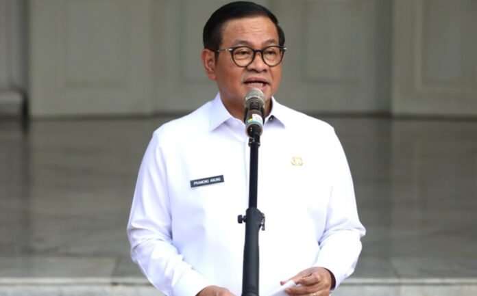 Pramono Anung Holopis