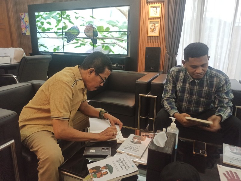Setia Untung Arimuladi Holopis