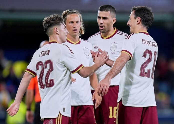 Skuad Timnas Spanyol Melawan Serbia Di Laga Persahabatan Holopis