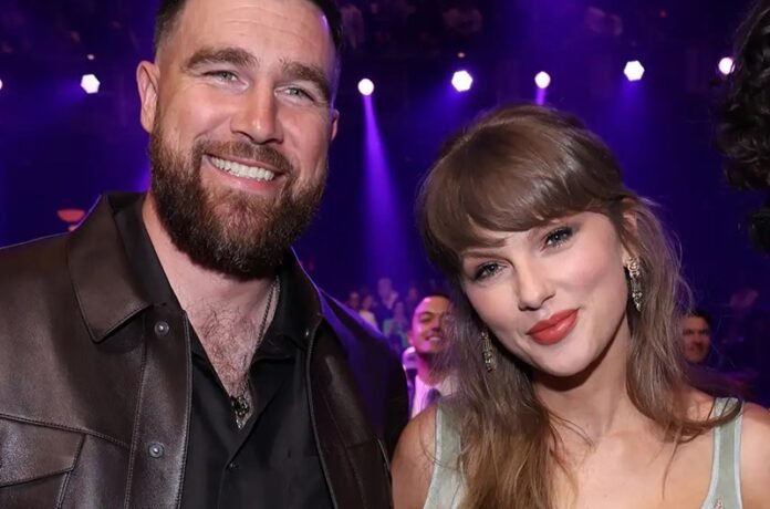 Taylor Swift dan Travis Kelce Holopis