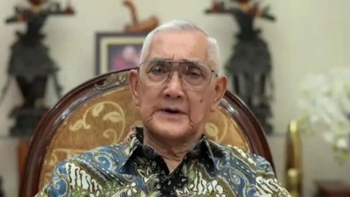 Try Sutrisno Wafat - Holopis