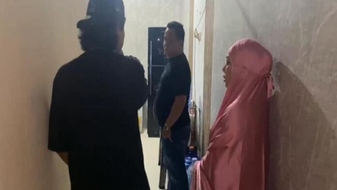 Art Maling Uang Majikan Holopis