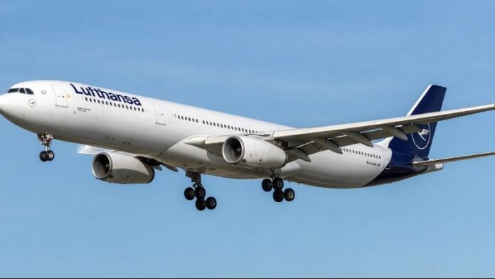 Air Bus A330 Holopis