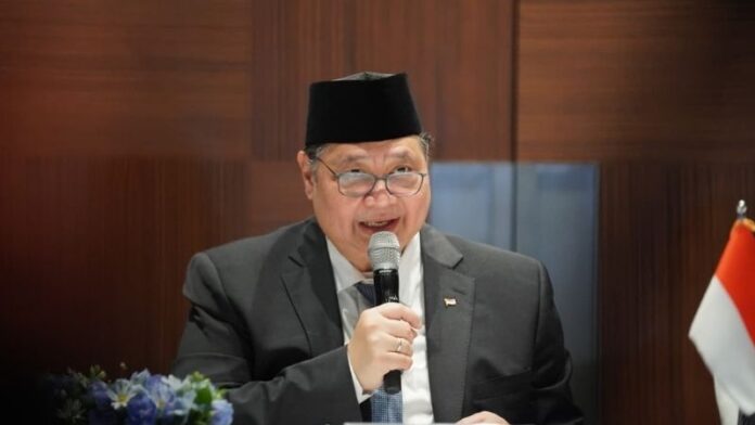 Airlangga Hartato Sekolah Offline Holopis