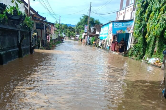 Banjir Di Jembrana Holopis