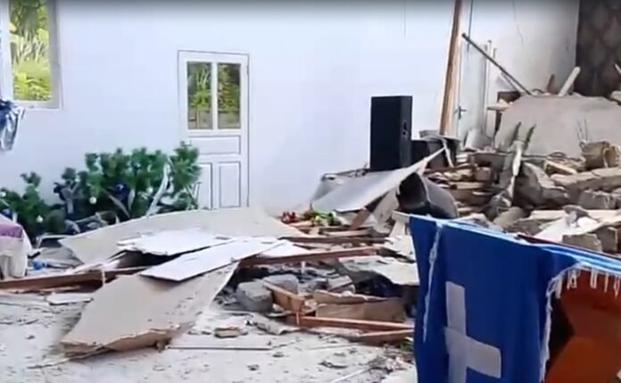 Gempa Di Bitung Holopis