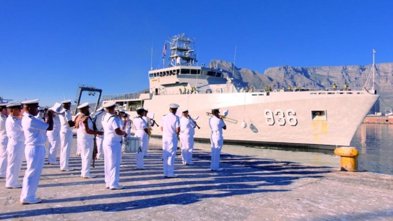 Kri Canopus 936 Holopis 1