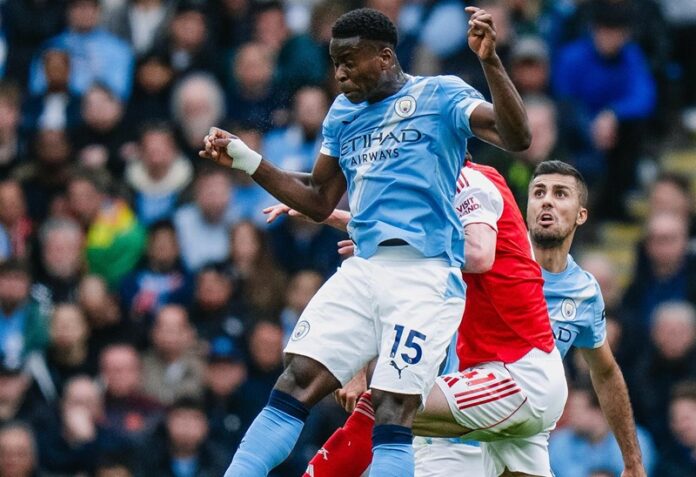 Manchester City Vs Arsenal Di Liga Inggris Holopis