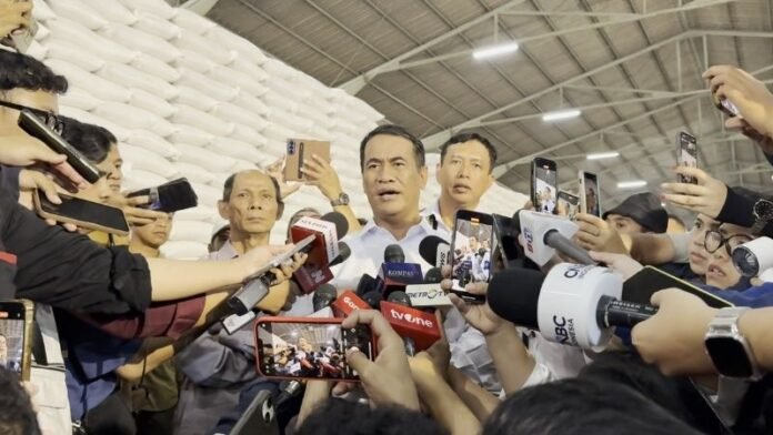 Menteri Pertanian Holopis