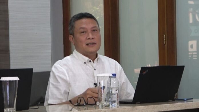 Peneliti Utama Indikator Politik Indonesia Hendro Prasetyo Holopis