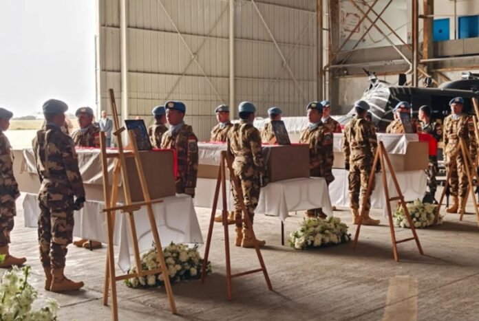 Upacara Unifil Holopis