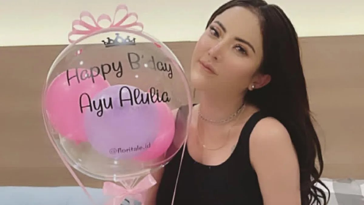 Ayu Aulia Holopis