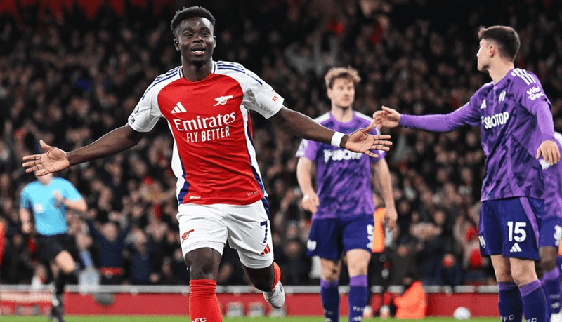Arsenal Vs Fulham Di Liga Inggris Holopis