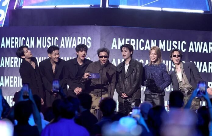 Bts Sabet American Music Awards Holopis