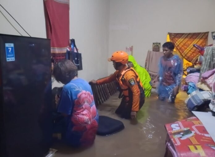 Banjir Cirebon Holopis Banjir Cirebon Holopis