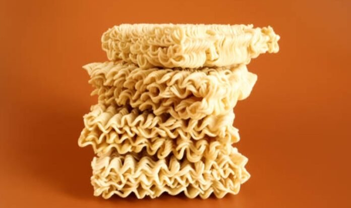 Mie Instan Holopis