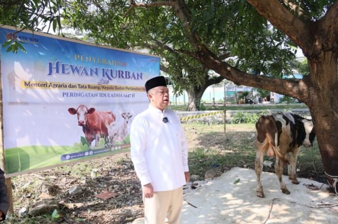 Nusron Wahid Idul Adha Holopis 1