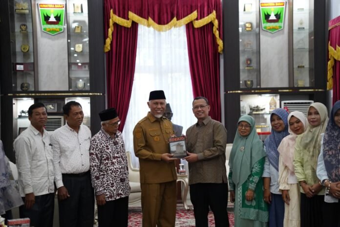 Pemprov Sumbar Dan Dompet Dhuafa Holopis