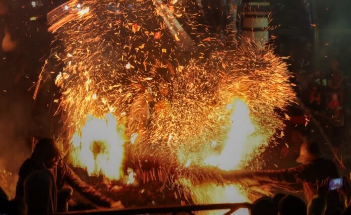 Perang Obor Jepara Holopis