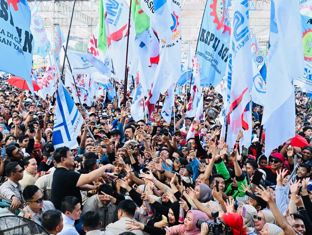 Prabowo Bersama Buruh Di Monas
