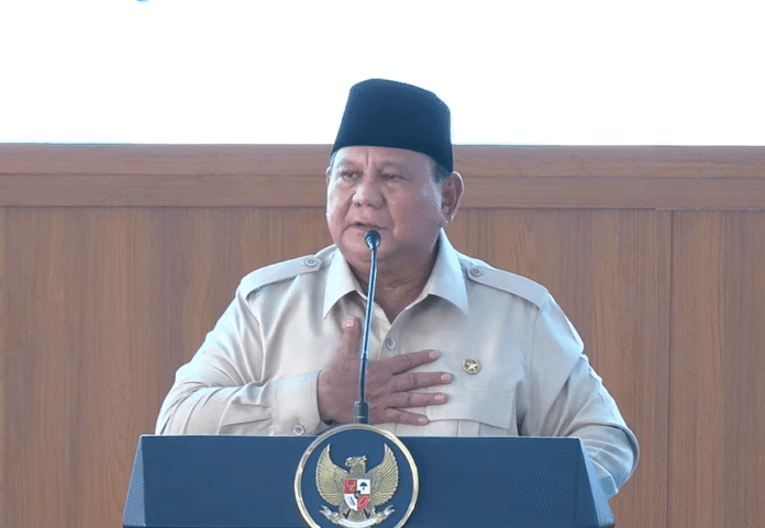 Prabowo Tepuk Dada