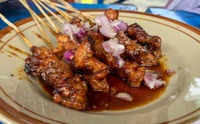 Sate Kambing Holopis