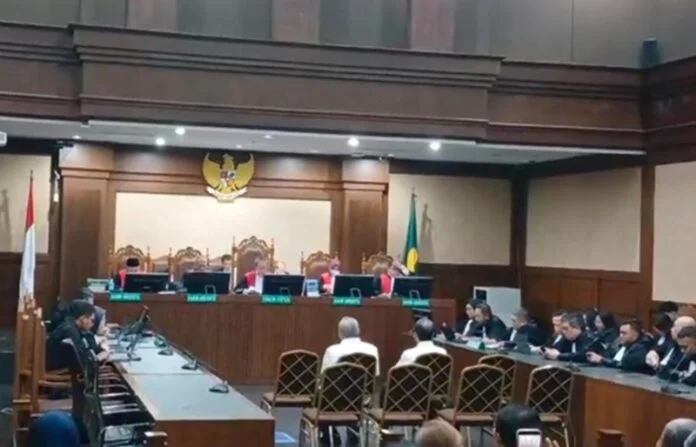 Sidang Alfian Holopis