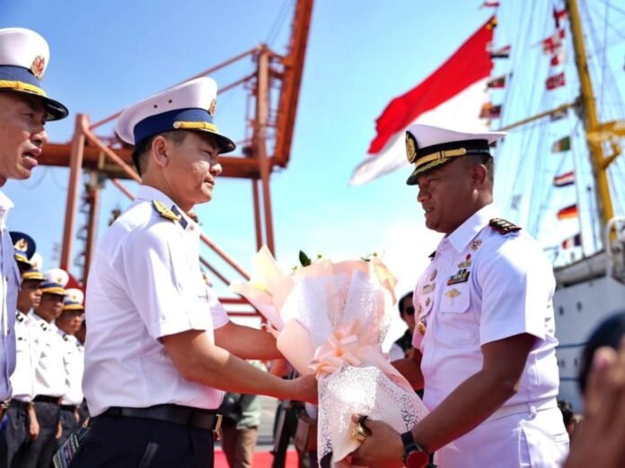 Tni Al Dan Kri Bima Suci Di Vietnam