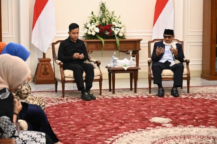 Wapres Gibran Bahrul Ulum Holopis