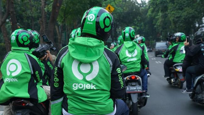 Gojek Holopis