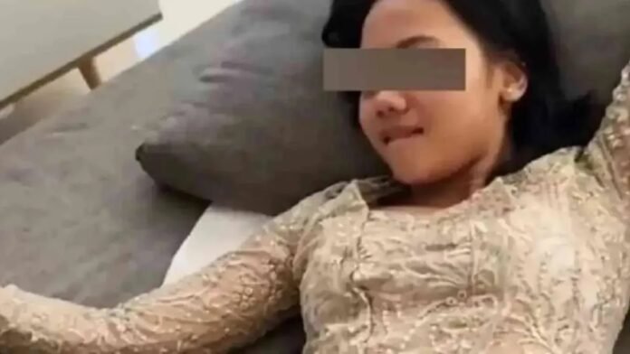 Link Video Viral Kebaya Cokelat Beredar Di Media Sosial Wy8br