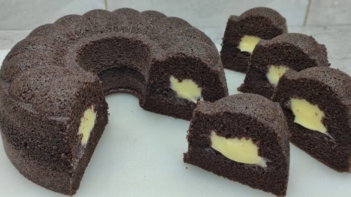 Bolu Ketan Hitam Holopis